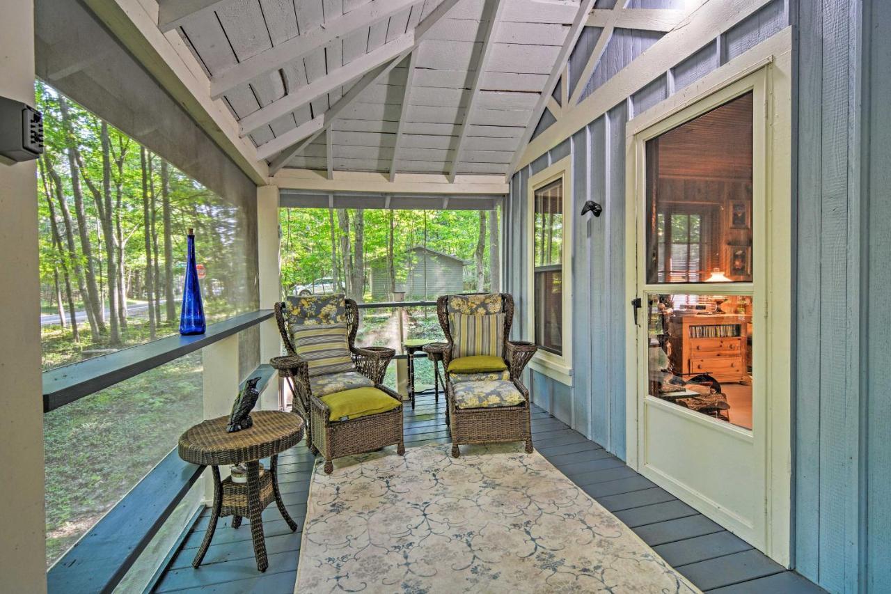 Pet-Friendly One Crow Cottage In Harbor Springs! Exterior foto