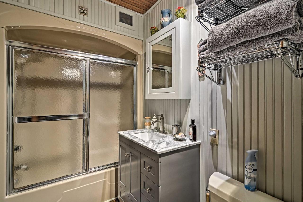 Pet-Friendly One Crow Cottage In Harbor Springs! Exterior foto